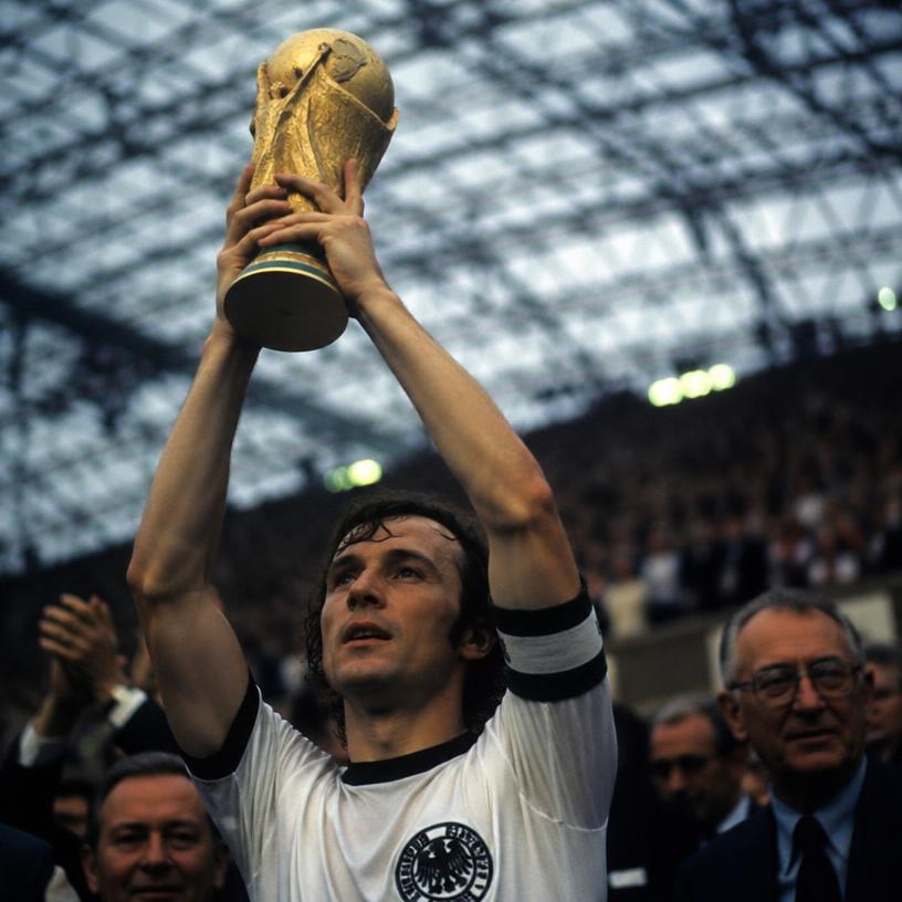 Epochen der Entscheidung: Fußballhistorien im Rückblick
